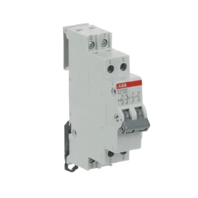 ABB Steuerschalter E218-16-31 | REG 3S 1Ö 16A 250V | 1TE | 3 Schließer 1 Öffner | IP20 | grau