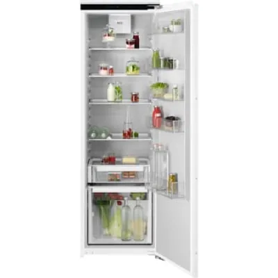 AEG Einbaukühlschrank TK6DS181EC | 310 L | 178 cm Höhe | DynamicAir Umluftkühlung | recycelter Kunststoff | LED | weiß