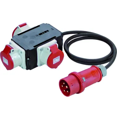 Bachmann CEE-Adapter 349.035 | 3x CEE 16A 400V | 1x CEE-Stecker 16A | 1,5m H07RN-F | IP44 | Kunststoff | schwarz