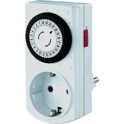 Bachmann Zeitschaltuhr mechanisch 852.104 | Mini Timer 24h | SCHUKO Steckdose 16A 230V | 30 min Intervall | weiß