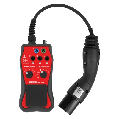 BENNING Messadapter EV 3-2 | 044169 | Typ 2-Stecker | für AC-Ladestationen & Wallboxen | 1- & 3-phasig | Rot