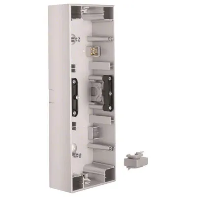 Berker Aufputz-Gehäuse 3fach Alu 10537003