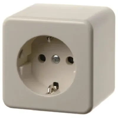 Berker SCHUKO-Steckdose ws/gl AP, o.Hohlboden, 16A 40009950
