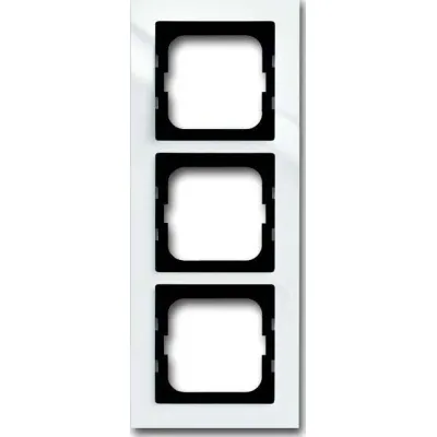 Busch-Jaeger Rahmen 3fach, studioweiß 1723-284/11