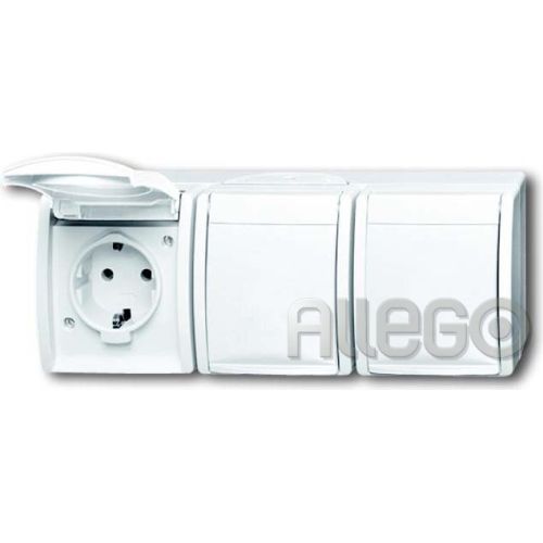 Bild: Busch-Jaeger SCHUKO-Dreifachsteckdose 2300/3 EW-54