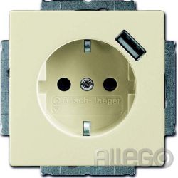 Busch-Jaeger Schuko/USB-Steckdose elfenbeinweiß 20 EUCBUSB-82