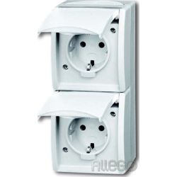 Busch-Jaeger Steckdose,senkrecht,2fach Klappdeckel, 20-02 EBW-54