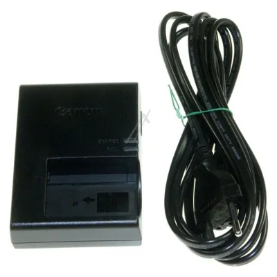 Canon LC-E17E Akkuladegerät für Fotokamera 9969B001 Original