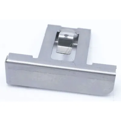 Clip Ice für Ofen Brandt As0053973 oben rechts