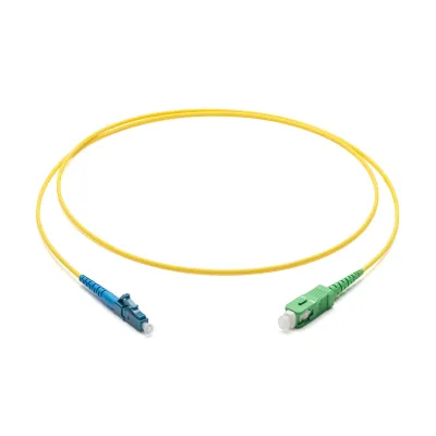 Corning LWL-Patchkabel F44LA01G1Z20002M | Singlemode OS2 | E2000 APC auf SC APC | Simplex | 2m | gelb