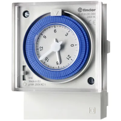 Finder Schaltuhr 12.31.8.230.0000 | Zeitschaltuhr | 1 Kanal | 230V AC | 16A | Tagesprogramm | Fronttafeleinbau