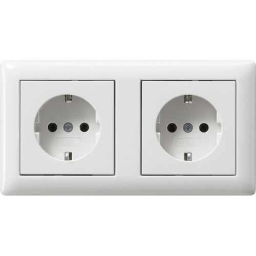 Bild: Gira 479303 SCHUKO 2f verdr. + Rahmen Standard 55 Re
