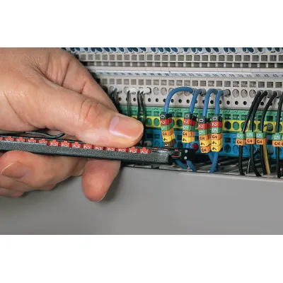 HellermannTyton Kabelmarkierer WIC1-0-9-PA-YE-T1 | Kabelkennzeichnung 0-9 | 2–2,8mm Ø | PA66 | gelb | 200 Stück