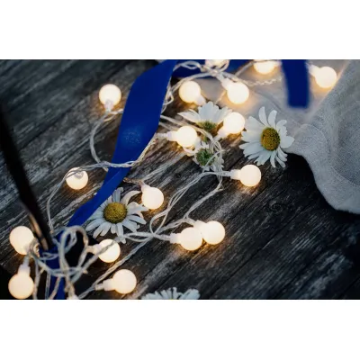 hellum LED Kugel Lichterkette 523454 | 100 LEDs | 14,9m | 8 Lichtfunktionen | IP44 Außen | Warmweiß | Weihnachten