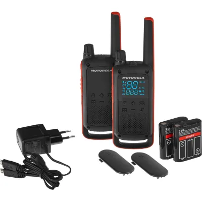Motorola T82 Funkgerät Set Duo | PMR446 | 10 km Reichweite | VOX | IPX2 | 16 Kanäle | schwarz-orange
