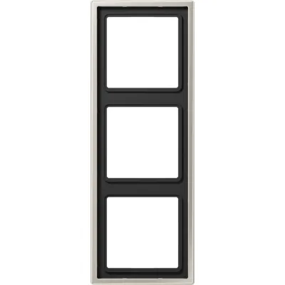 JUNG Rahmen 3-fach ES2983 | Abdeckrahmen Edelstahl matt | waagerecht & senkrecht | Unterputz | IP44 | 81x223mm