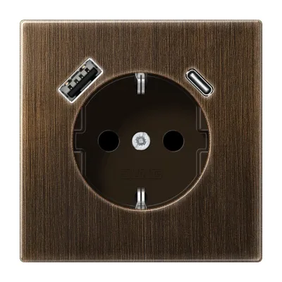 JUNG SCHUKO Steckdose ME 1520-15 CA AT | 1x USB-A & 1x USB-C | Unterputz | erhöht. Berührungsschutz | Messing antik