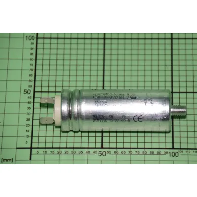 Kondensator 11uF -A SINIFI-M8 1044075