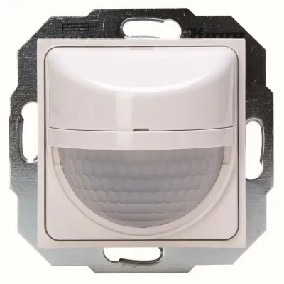 Kopp Bewegungsmelder Unterputz PIR 180° | 9m Reichweite | 2-Draht | IP40 | 5-300W | Nachlaufzeit 5s-30min | reinweiß