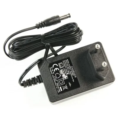 Ladegerät für Staubsauger Hisense/Gorenje 602726 Netzteil, 27V, 0,5A