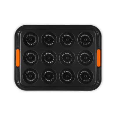 Le Creuset 12er Mini-Gugelhupfform | Backform für Muffins & Kuchen | Antihaft | Silikon-Griff | hitzebeständig