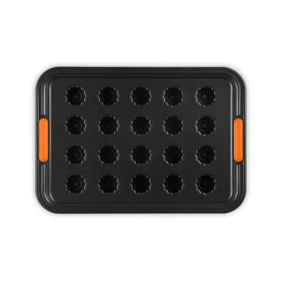 Le Creuset 20er Mini Canneléform | Backform für Cannelés | Antihaft Karbonstahl | hitzebeständig bis 240°C