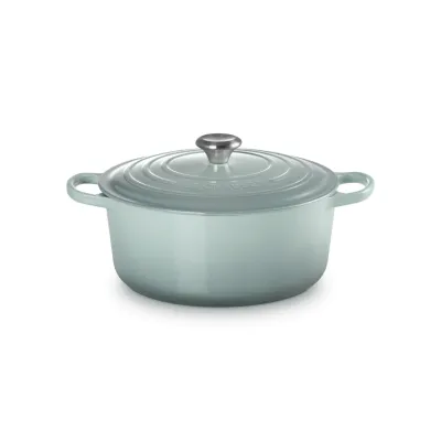 Le Creuset Bräter Rund Signature 26 cm Sea Salt | Gusseisen Schmortopf | Induktion & Backofen | emailliert | blau