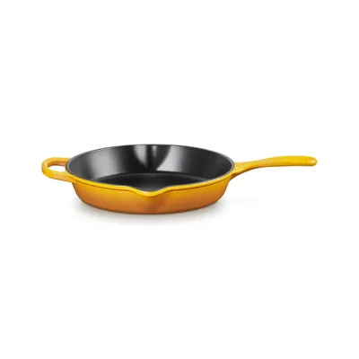 Le Creuset Brat- und Servierpfanne Signature 26 cm | Gusseisen | Hoch | Induktion & Backofen geeignet | Nectar Gelb