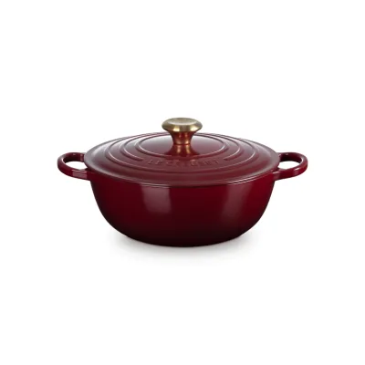 Le Creuset Bräter LA MARMITE SIGNATURE 26 CM | Gusseisen | Rund | Für alle Herdarten | Energiesparend | Garnet Rot
