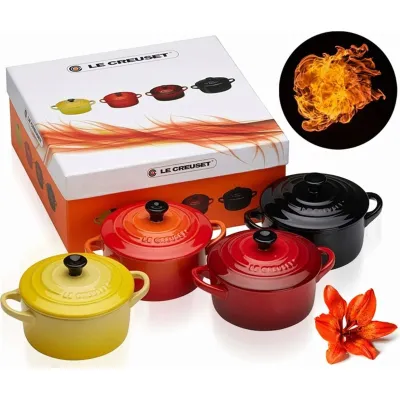 Le Creuset Mini-Cocotte 4er-Set | Auflaufform mit Deckel | 10 cm | Steinzeug | Backofen & Mikrowelle | Feuer & Flamme
