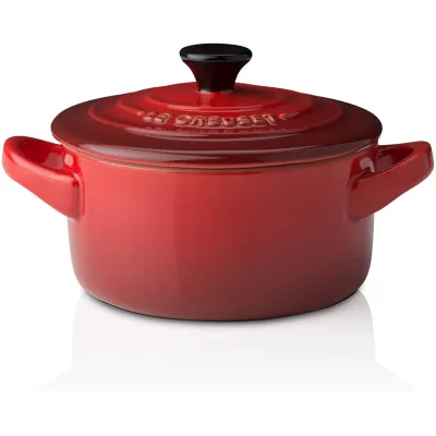 Le Creuset Mini Cocotte | Auflaufform 10 cm | Kirschrot | Steinzeug | Ofen- & Mikrowellengeeignet | Spülmaschinenfest