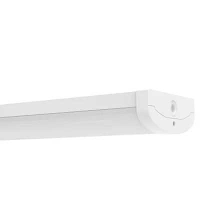 LEDVANCE LED-Anbauleuchte LNSF1500P45W830 | 45W 1476mm | 5850lm 3000K warmweiß | IP44 IK08 | Stahl weiß