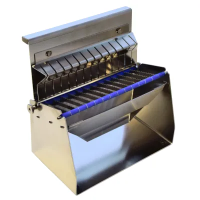 Neumärker Currywurstschneider Mano VA 00-50503N | Edelstahl | 17 mm Schnittbreite | 245 mm Wurstlänge