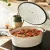 Bild: Tefal Bräter E25906 LOV | oval, 34 cm, 7,2L | Gusseisen 97% Recycling | induktionsgeeignet | spülmaschinenfest | beige