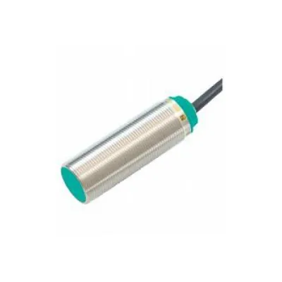 Pepperl+Fuchs Induktiver Näherungsschalter NBB5-18GM50-E2 | PNP | M18 | 5mm | bündig | Metall | Kabel | IP65-IP68