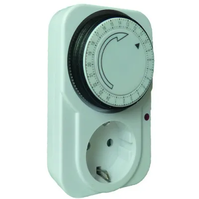 PROTEC.CLASS PSDUM20 Steckdosenuhr mechanisch IP20