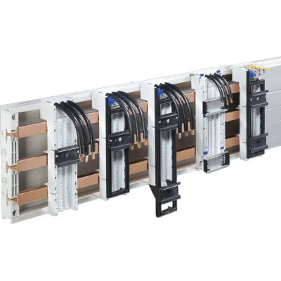 Rittal OM-Adapter SV 9340.740 | Sammelschienenadapter 40A 690V | 3-polig | AWG8 | 55x208mm | Abstand 60mm | 2x TS55D