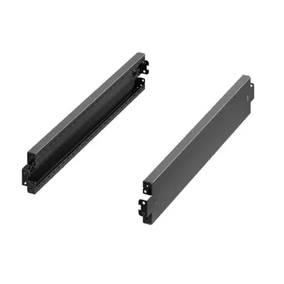 Rittal VX Sockel-Blende seitlich 8640.036 | Rackzubehör | H: 100 mm | für Tiefe: 1200 mm | Stahl | schwarz | 2 Stück