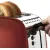 Bild: Russell Hobbs Toaster 26554-56 | 2-Scheiben | extra breite Schlitze | Brötchenaufsatz | Auftaufunktion | Edelstahl | Rot