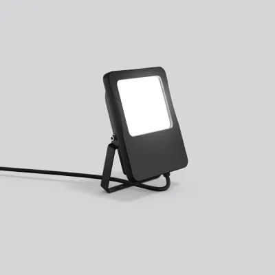 RZB LED-Strahler HB450 722147.003 | 50W | 5500lm | 4000K neutralweiß | IP65 | Aluminium | Wand-/Deckenmontage | schwarz