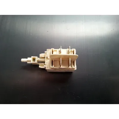 Schalter 1032563 Amica