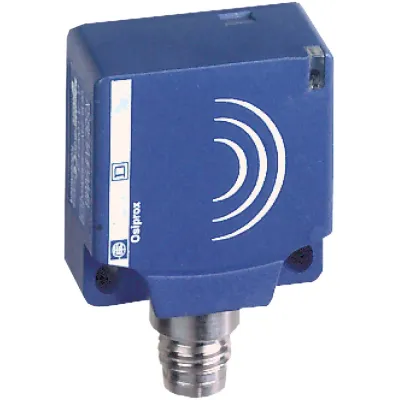 Schneider Induktiver Näherungsschalter XS7E1A1PAM8 | PNP NO | 10mm | 26x26x13mm | M8 Stecker | PBT Gehäuse | Schwarz