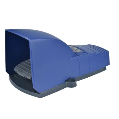 Schneider Electric Fußschalter XPEB511 | Ein/Aus Pedalschalter | 2NC+2NO | Schutzhaube | Kunststoff | IP66 | Blau
