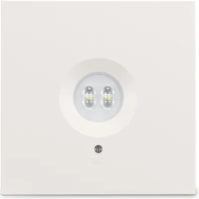 ILLUSQUARE Sicherheitsleuchte AT 3H | LED Notleuchte Rettungsweg | 510lm | 3h Akku | Deckenanbau | IP40 | weiß