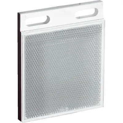 Sick Reflektor P250F 5308843 | Feintripelreflektor für Lasersensoren | 62x52 mm | 2 Befestigungslöcher | Kunststoff