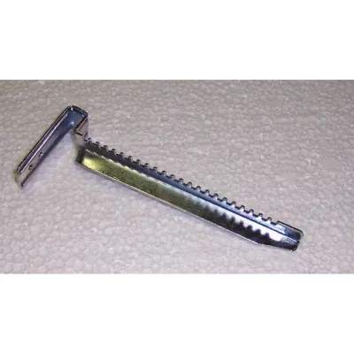 Sockeleinstellung rechts Beko 1884910200 für Geschirrspüler Beko