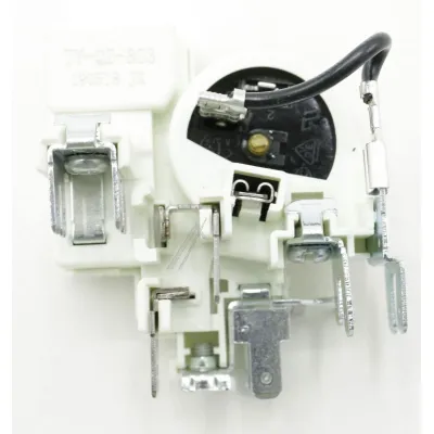 Starterrelais für Kühlschrank Hisense/Gorenje 636476 Connection Box