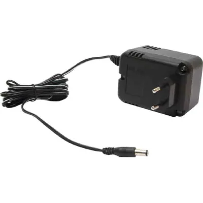 TechniSat Netzteil 0000/3222 | für TechniSwitch 5/8 G, GigaSwitch 9/8 G | 230V Steckdosenadapter | schwarz