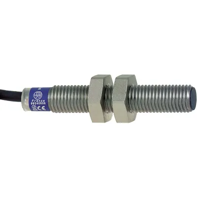 Schneider Electric Induktiver Näherungsschalter XS1M08NC410 | M8 x 50mm | Sn 1,5mm | NPN | Metall | 12–24V DC | Kabel 2m