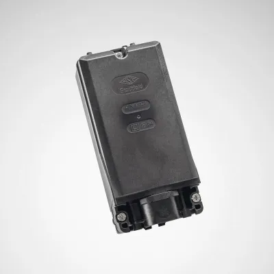 TRILUX Kabelübergangskasten 0802KÜ/4 DALI | Zubehör für Lichtmast | IP54 | Polycarbonat | 180x82x66 mm | Zugentlastung